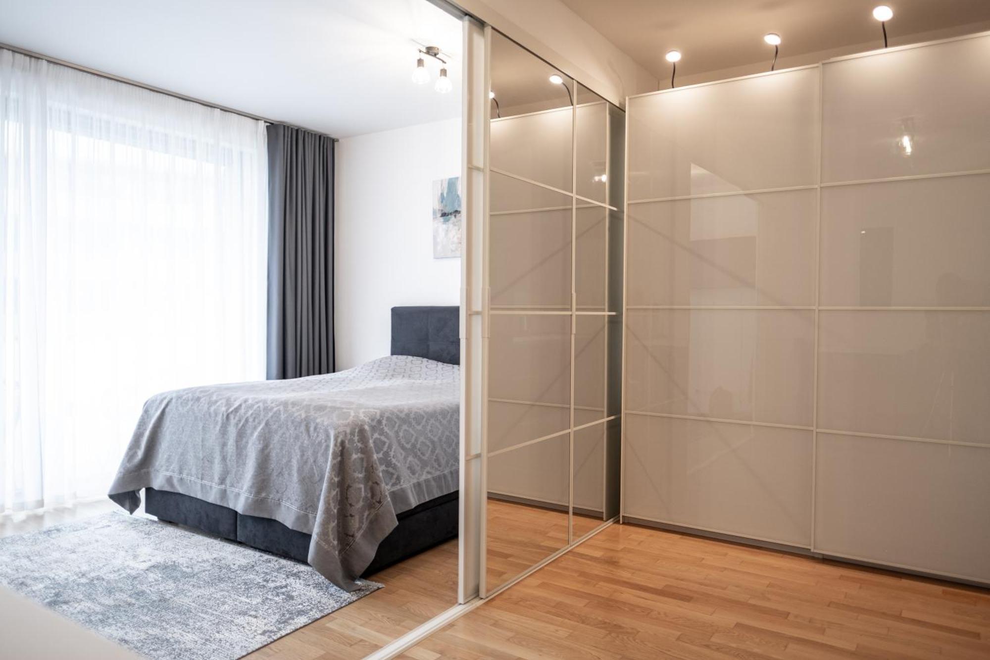Luxury City Centre Apartment Praag Buitenkant foto